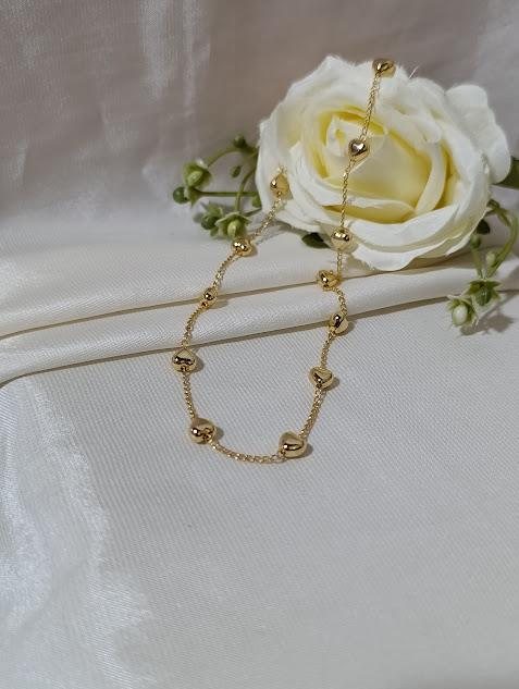 Colar ouro corações cheio