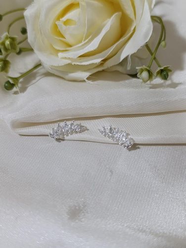 Brinco prata earcuff sem tarraxa